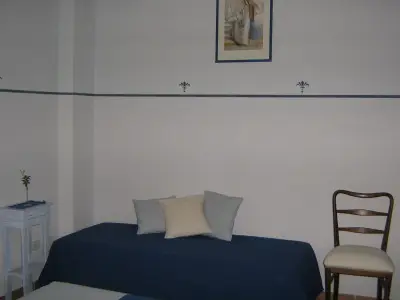 Schlafzimmer mit Einzelbetten