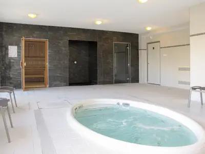 hot-tub