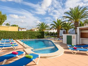 23547649-Ferienwohnung-4-Cala Blanca-300x225-0