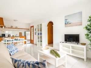 23547649-Ferienwohnung-4-Cala Blanca-300x225-4