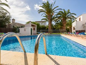 23547849-Ferienwohnung-4-Cala Blanca-300x225-1