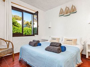 23553180-Ferienwohnung-4-Cala Blanca-300x225-2