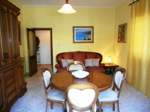 23779066-Ferienwohnung-4-Cala Gonone-300x225-5