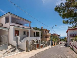 23777056-Ferienwohnung-7-Cala Gonone-300x225-3