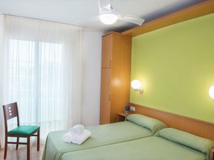 23355165-Ferienwohnung-2-Calafell-300x225-3