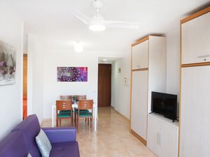 23355166-Ferienwohnung-4-Calafell-300x225-1