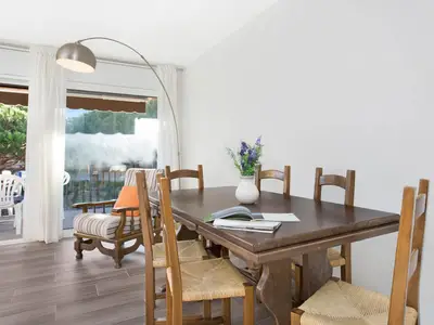 DiningRoom