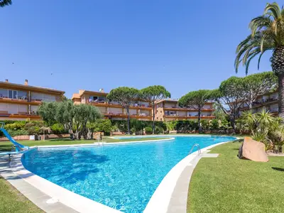 PoolOfHouse