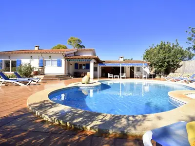 Ferienwohnung für 10 Personen (200 m²) in Cales de Mallorca 1/10
