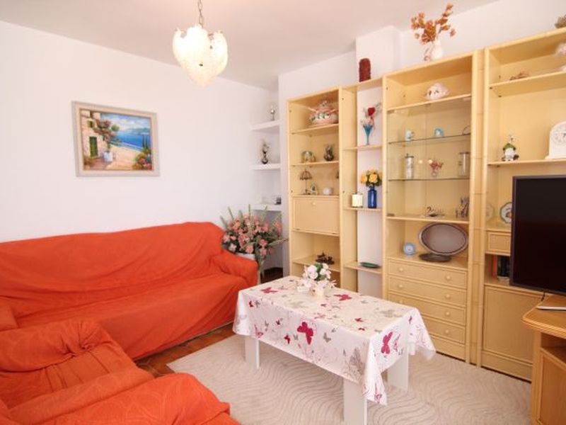 22389771-Ferienwohnung-4-Calp-800x600-0