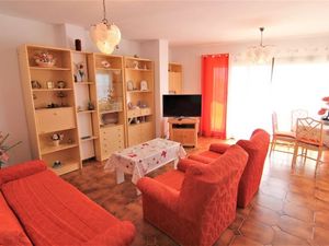 22389771-Ferienwohnung-4-Calp-300x225-4