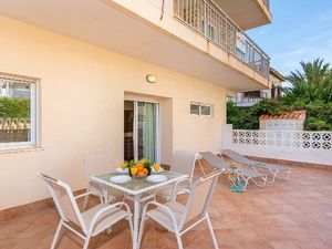 23544986-Ferienwohnung-4-Calp-300x225-4