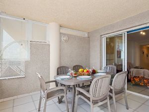 23967316-Ferienwohnung-4-Calp-300x225-2