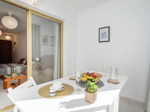 23859753-Ferienwohnung-2-Calp-300x225-0