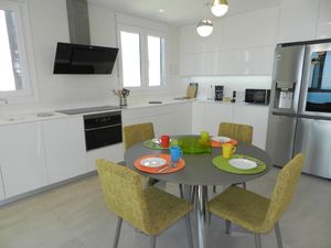 24015889-Ferienwohnung-4-Calp-300x225-2