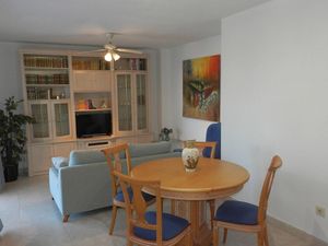 23017491-Ferienwohnung-6-Calp-300x225-3