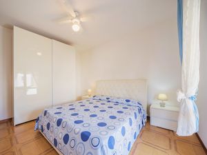 23848315-Ferienwohnung-5-Camaiore-300x225-3