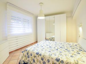 23758817-Ferienwohnung-6-Camaiore-300x225-3