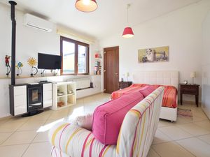 24002388-Ferienwohnung-2-Camaiore-300x225-1