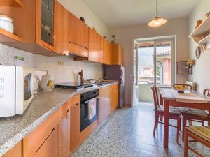 23742616-Ferienwohnung-6-Camaiore-300x225-4