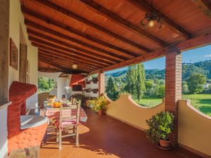 23850424-Ferienwohnung-6-Camaiore-300x225-0