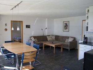 18369454-Ferienwohnung-4-Camischolas-300x225-4