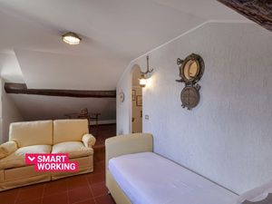 24018652-Ferienwohnung-3-Camogli-300x225-3