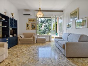 24048255-Ferienwohnung-4-Camogli-300x225-1