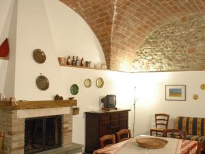 23033725-Ferienwohnung-6-Campiglia Marittima-300x225-5