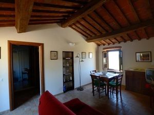 22443127-Ferienwohnung-4-Campiglia Marittima-300x225-1