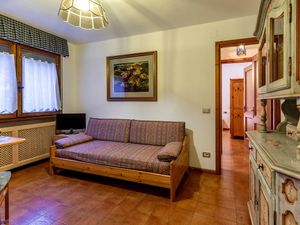 22232513-Ferienwohnung-2-Campitello Di Fassa-300x225-3