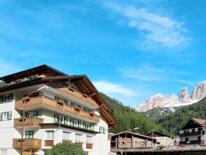 22232585-Ferienwohnung-2-Campitello Di Fassa-300x225-3