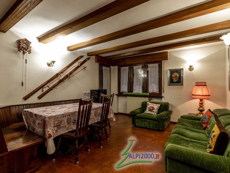 22232311-Ferienwohnung-4-Campitello Di Fassa-800x600-2