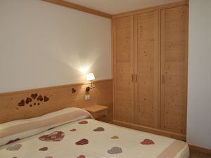 22956943-Ferienwohnung-4-Campitello Di Fassa-300x225-5