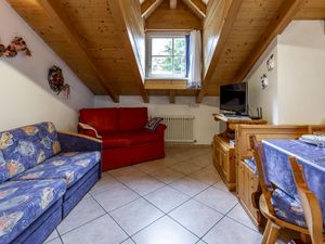 23179253-Ferienwohnung-6-Campitello Di Fassa-300x225-4