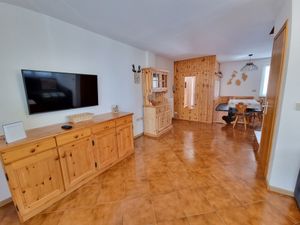 23278027-Ferienwohnung-6-Campitello Di Fassa-300x225-3