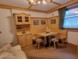 23880016-Ferienwohnung-4-Campitello Di Fassa-300x225-4