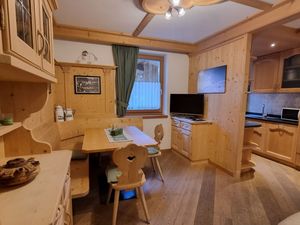 23880016-Ferienwohnung-4-Campitello Di Fassa-300x225-5