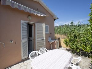 23458680-Ferienwohnung-4-Campo nell'Elba-300x225-1