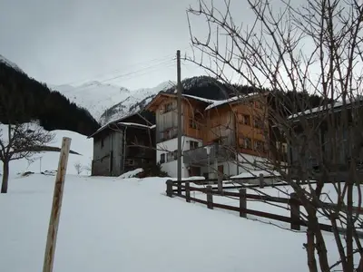 Ferienwohnung für 9 Personen in Camuns 3/10