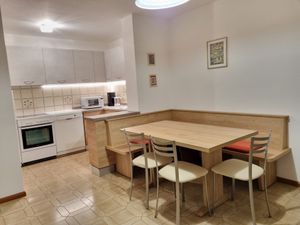 Ferienwohnung für 5 Personen (71 m²) in Canazei