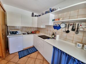 23696541-Ferienwohnung-4-Canazei-300x225-3