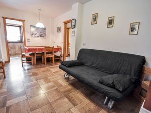 Ferienwohnung für 6 Personen (55 m²) in Canazei