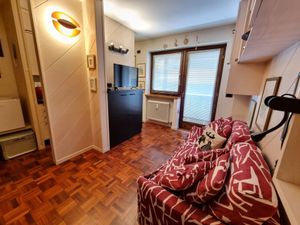 23574238-Ferienwohnung-3-Canazei-300x225-5