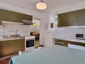 23505145-Ferienwohnung-6-Canazei-300x225-4