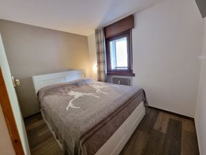 24055340-Ferienwohnung-4-Canazei-300x225-4