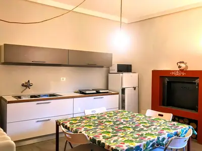 DiningRoom DiningRoom