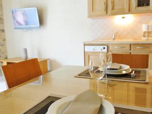 23989335-Ferienwohnung-4-Cannes-300x225-4