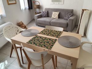 23516756-Ferienwohnung-4-Cannes-300x225-3