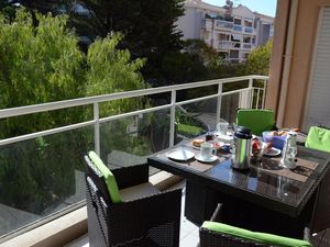 19209489-Ferienwohnung-4-Cannes-300x225-4